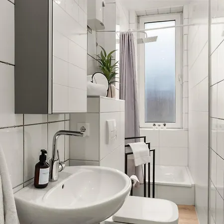 Shiny Homes - Modern & Cozy Stay In Bielefeld Mitte Exterior photo