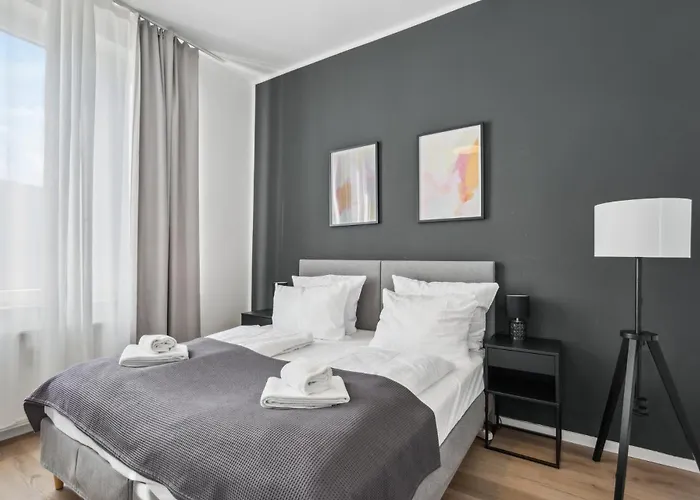 Shiny Homes - Modern & Cozy Stay In Bielefeld Mitte